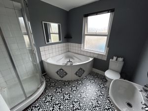 Photo 15- click for photo gallery